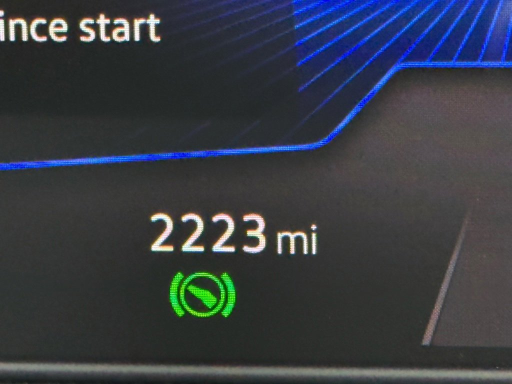 Used 2025 Volkswagen Taos S image 11