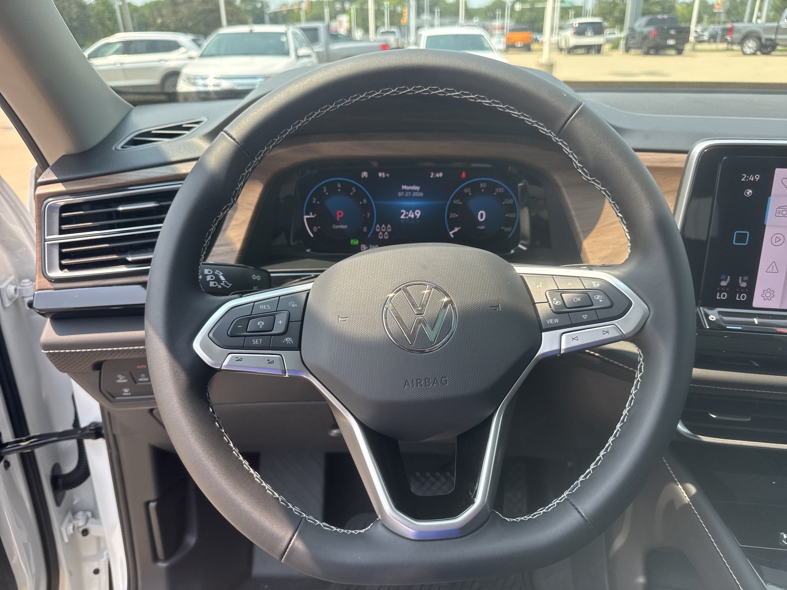 New 2026 Volkswagen Atlas SE AWD/4WD image 14