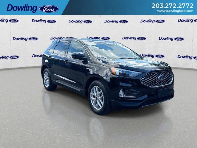 Certified 2023 Ford Edge SEL w/ Convenience Package AWD/4WD image 2
