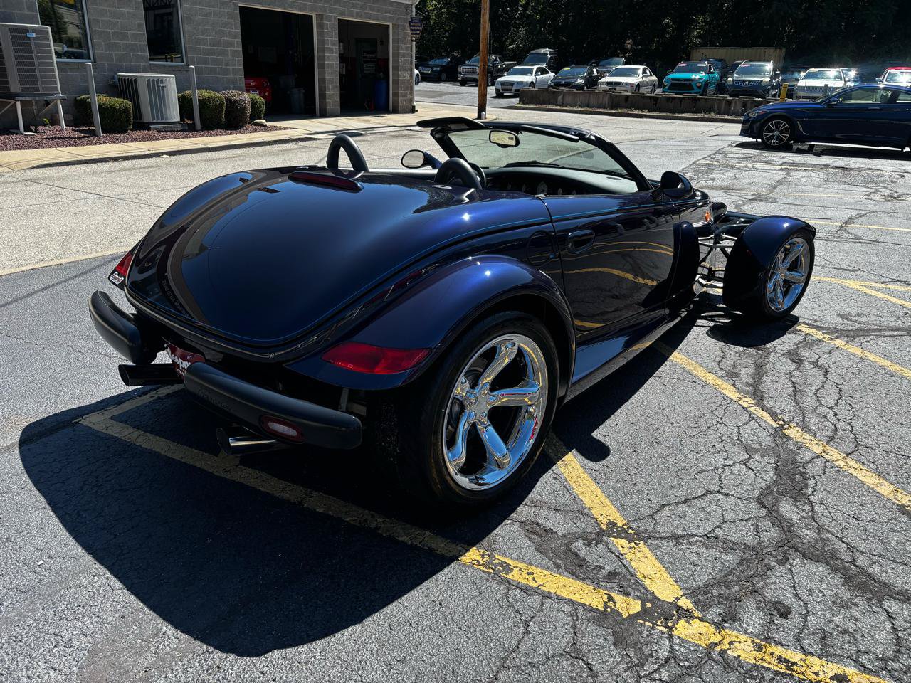 Used 2001 Chrysler Prowler RWD image 7