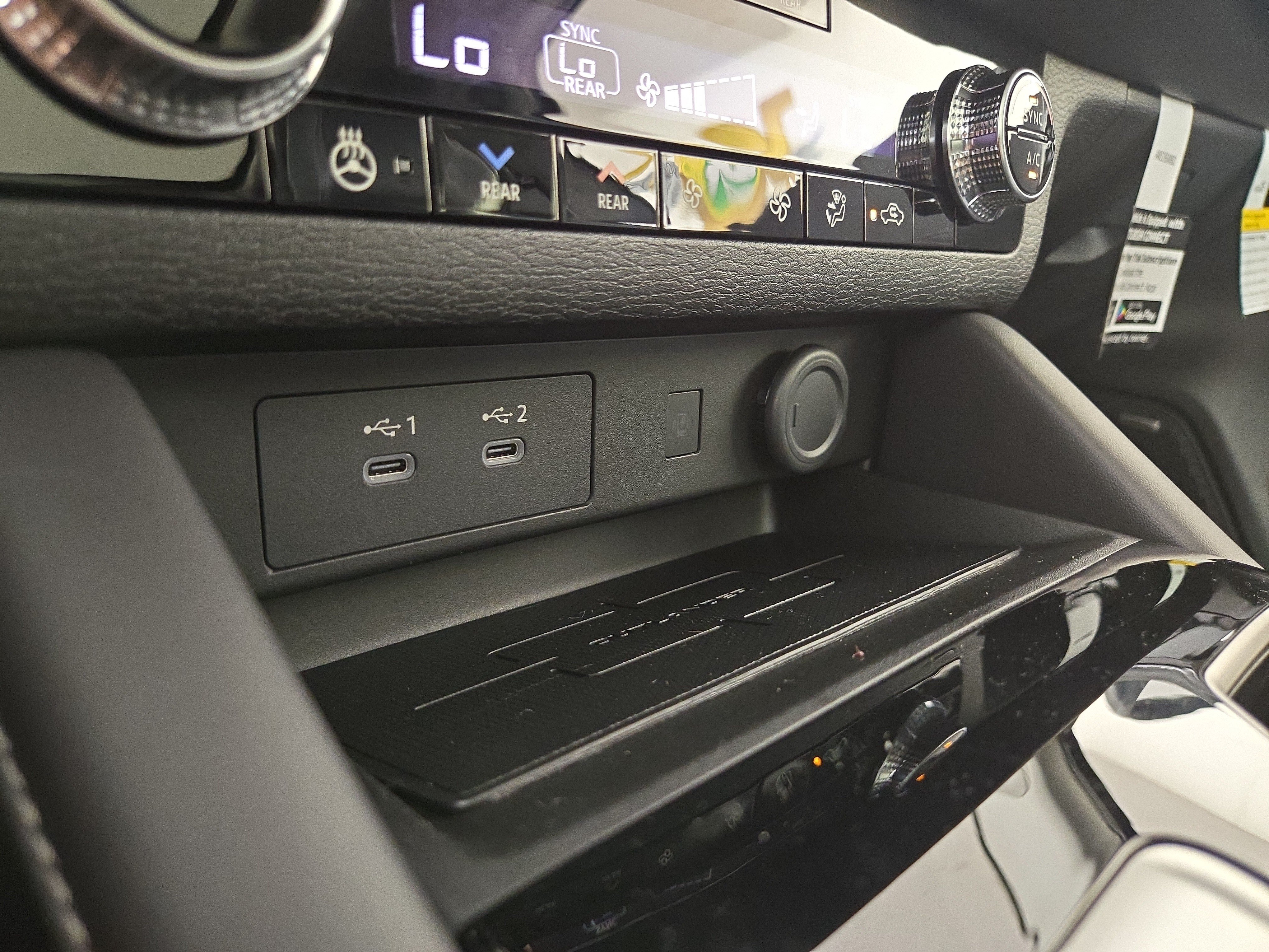 New 2026 Mitsubishi Outlander SEL FWD image 28