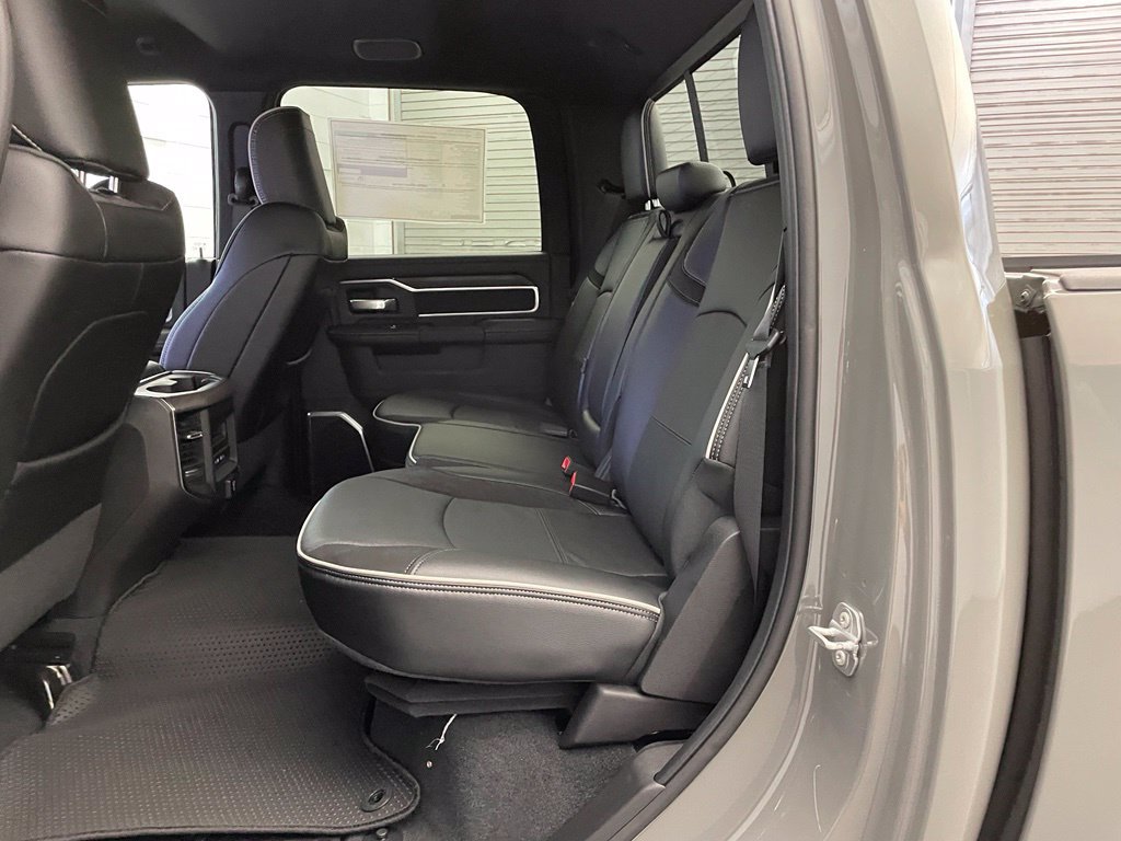 New 2026 RAM 2500 Laramie w/ Night Edition AWD/4WD image 21