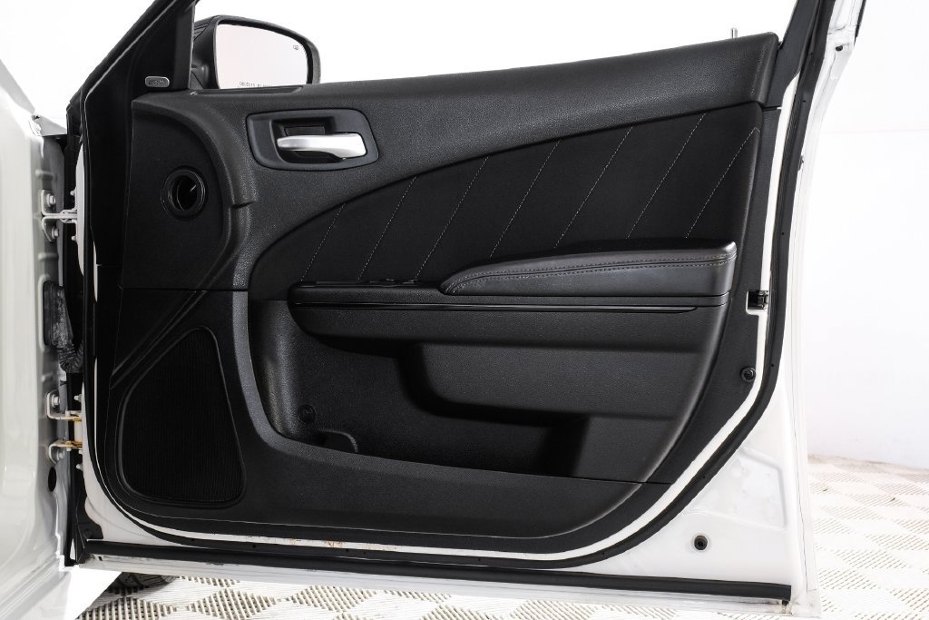 Used 2022 Dodge Charger R/T w/ Blacktop Package RWD image 44