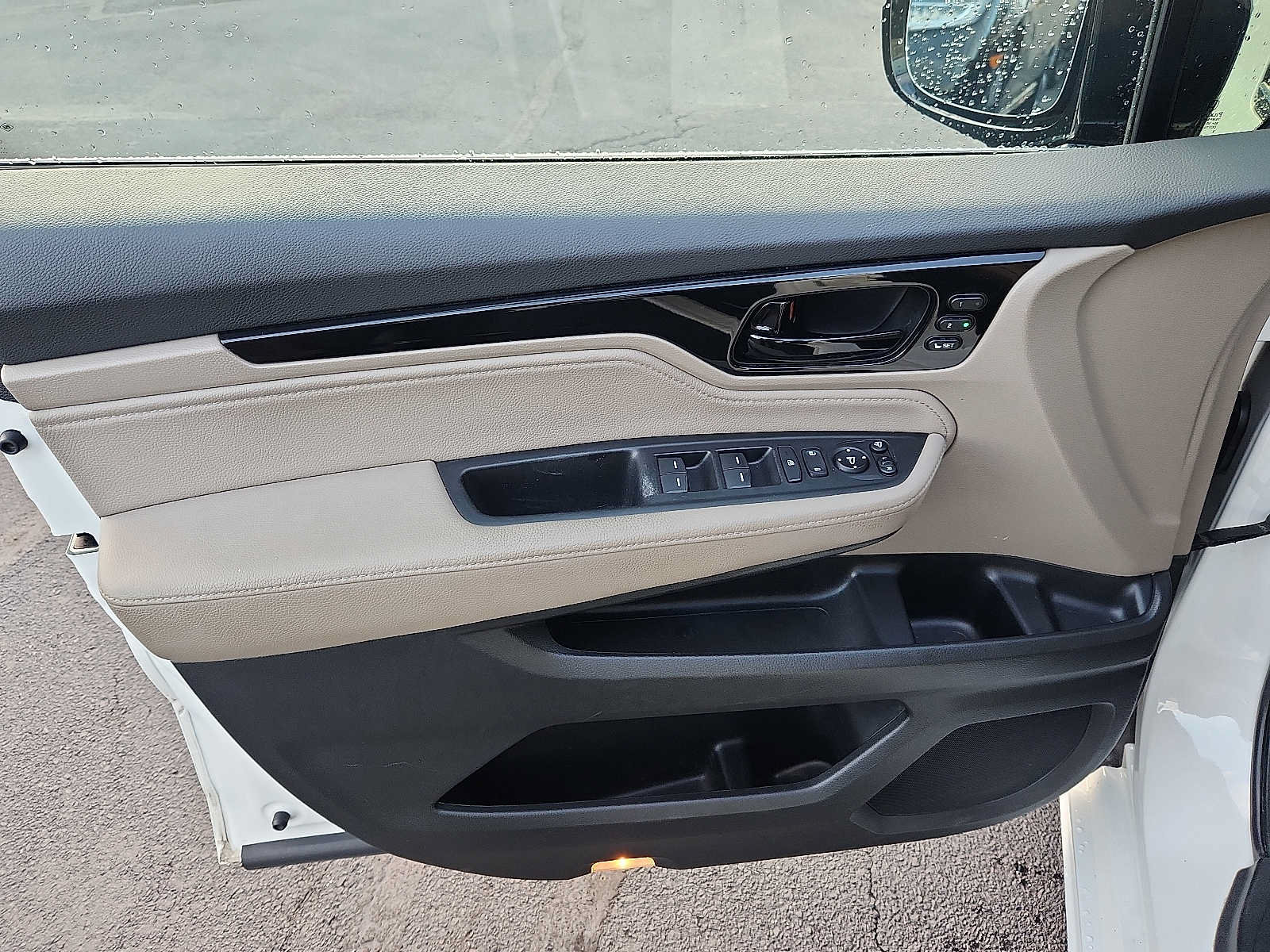 Certified 2023 Honda Odyssey Elite image 12