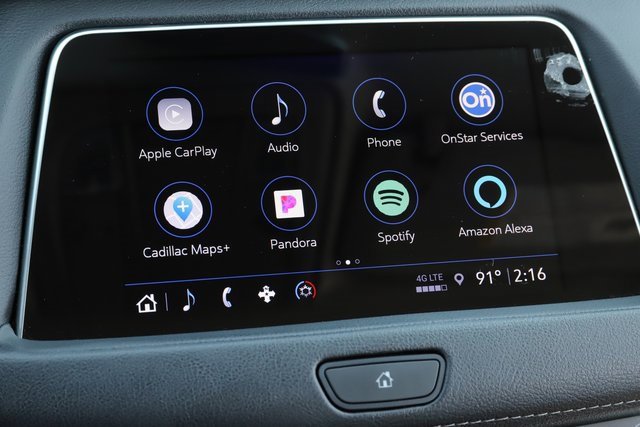 Used 2022 Cadillac XT4 Premium Luxury w/ Safety Alert Package image 26