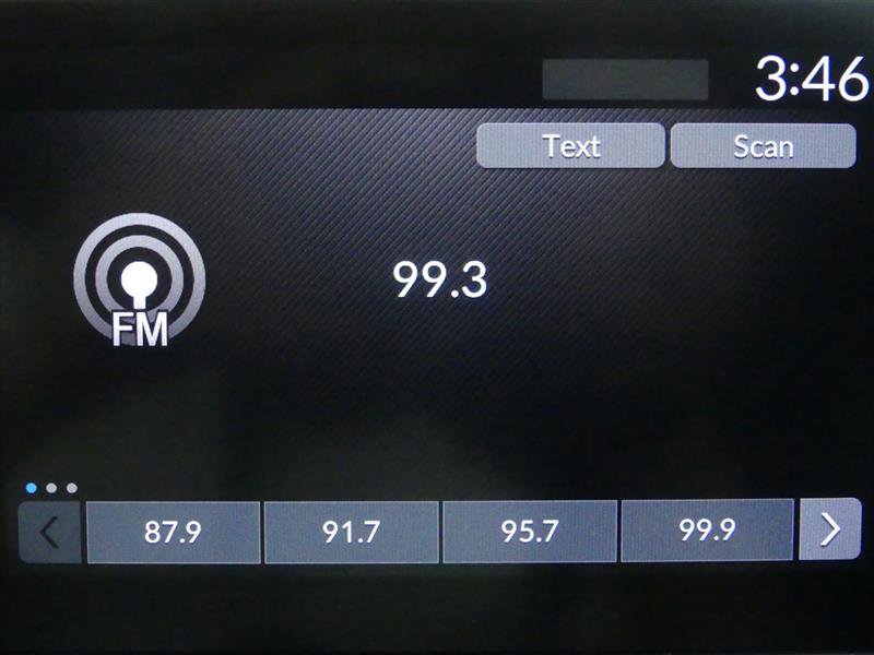 Used 2023 Honda HR-V LX image 10