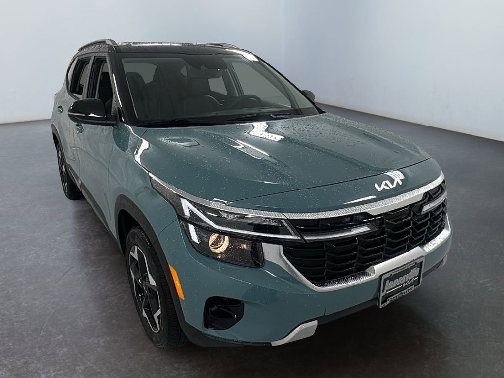 New 2026 Kia Seltos S