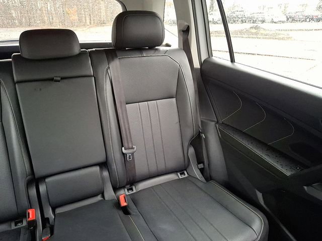 Used 2022 Volkswagen Tiguan SE AWD/4WD image 20
