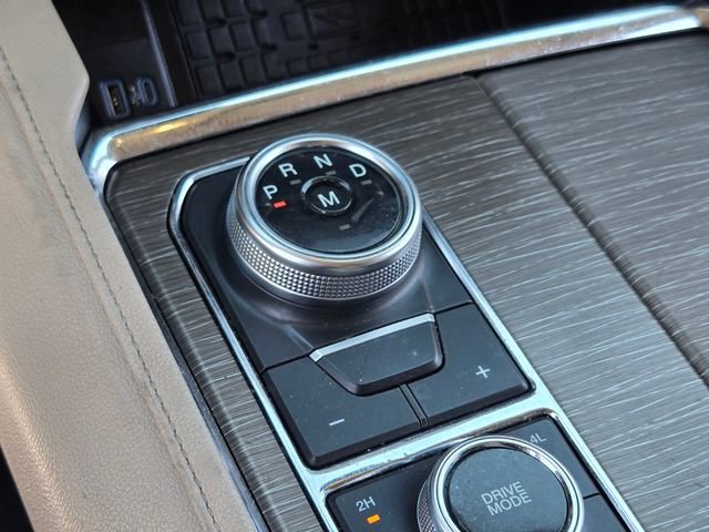Used 2023 Ford Expedition Limited AWD/4WD image 25