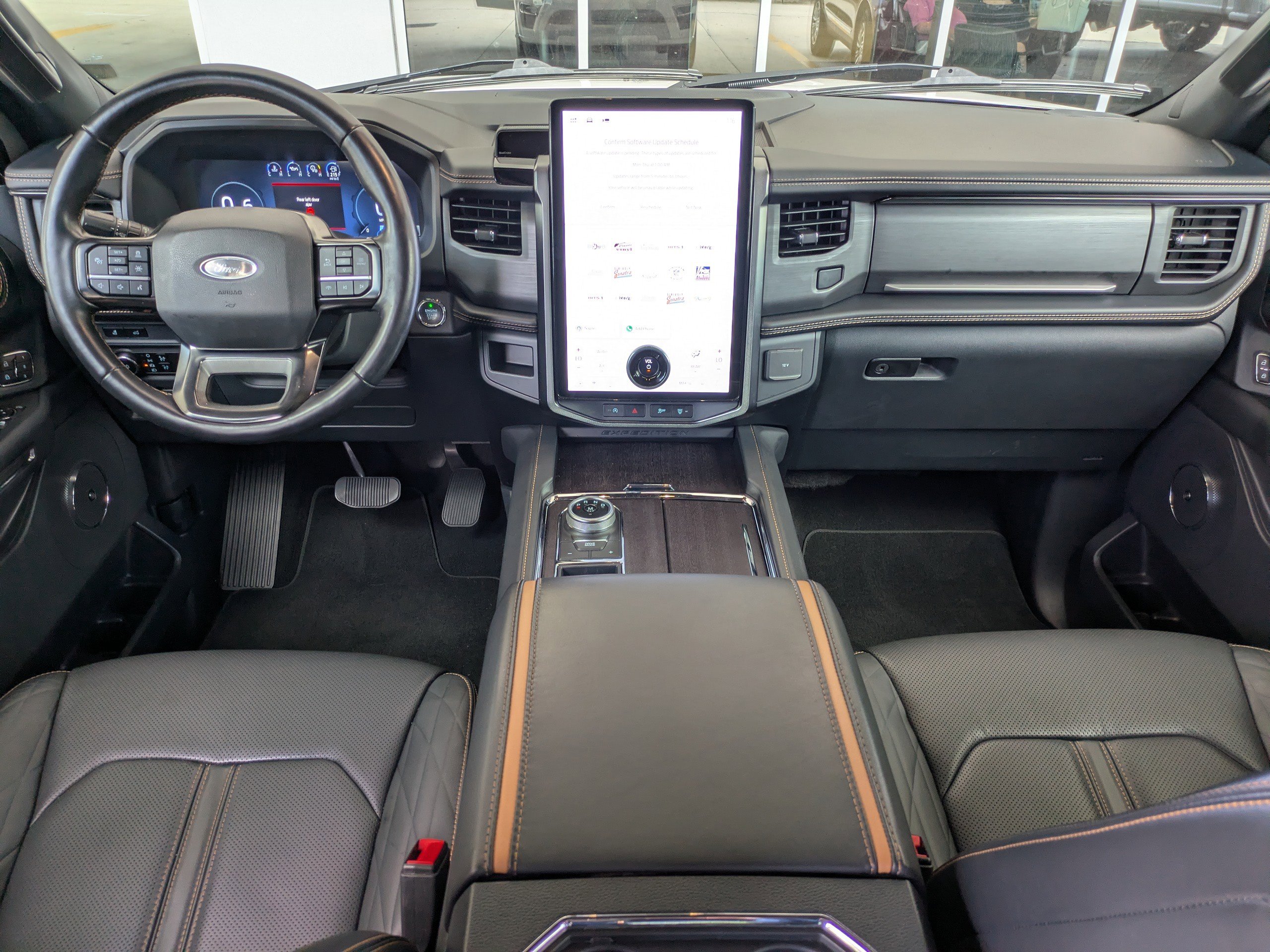 Certified 2023 Ford Expedition Platinum RWD image 18