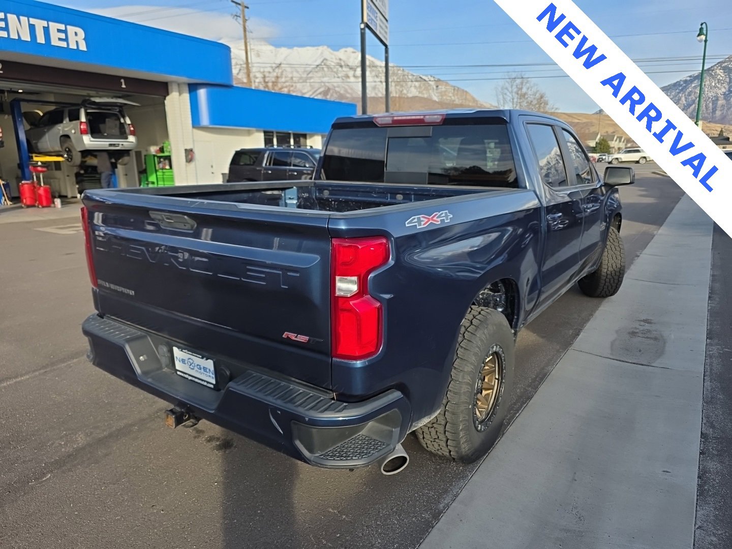 Used 2021 Chevrolet Silverado 1500 RST w/ Convenience Package II image 4