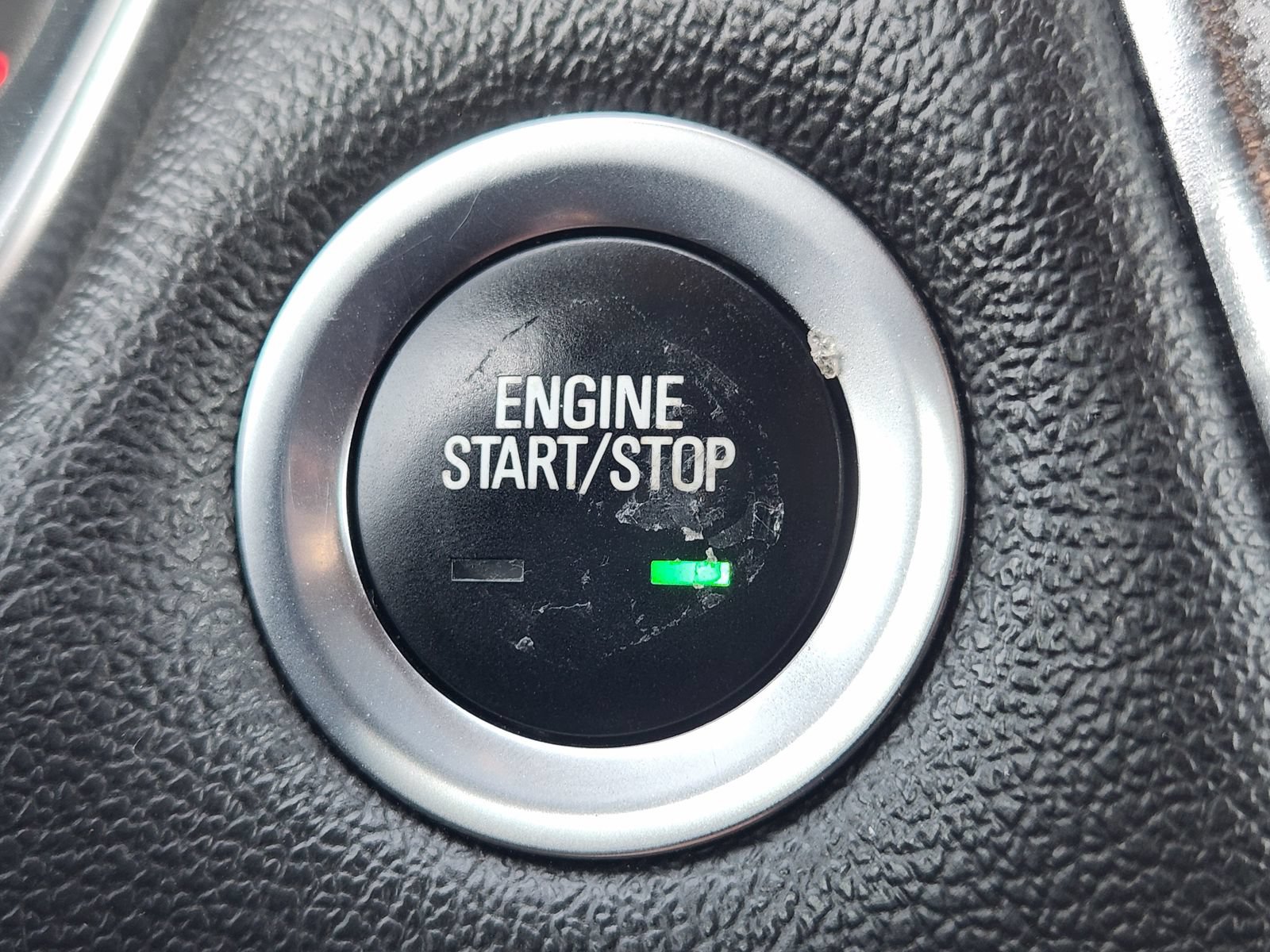 Used 2023 Chevrolet Traverse Premier w/ Redline Edition FWD image 24