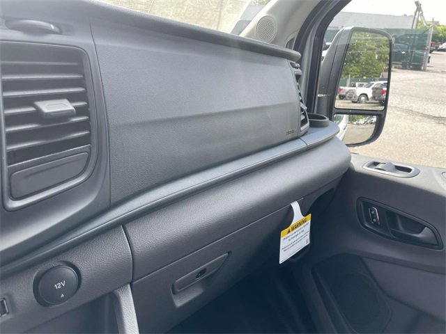 New 2025 Ford Transit 250 148 Medium Roof w/ Load Area Protection Package image 29