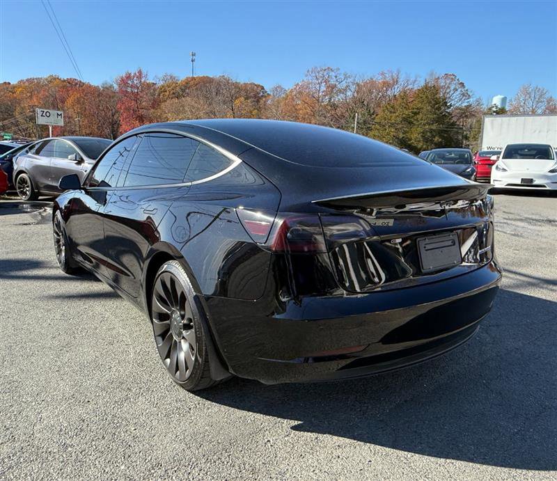 Used 2023 Tesla Model 3 Performance image 3