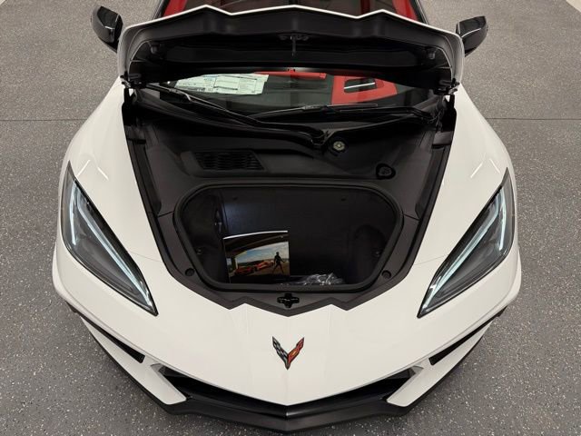 Used 2023 Chevrolet Corvette Stingray w/ Z51 Performance Package image 19