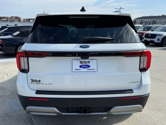 Certified 2025 Ford Explorer Platinum image 9