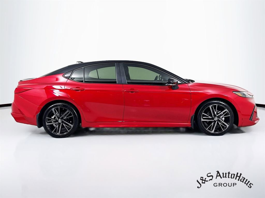 Used 2025 Toyota Camry XSE image 8