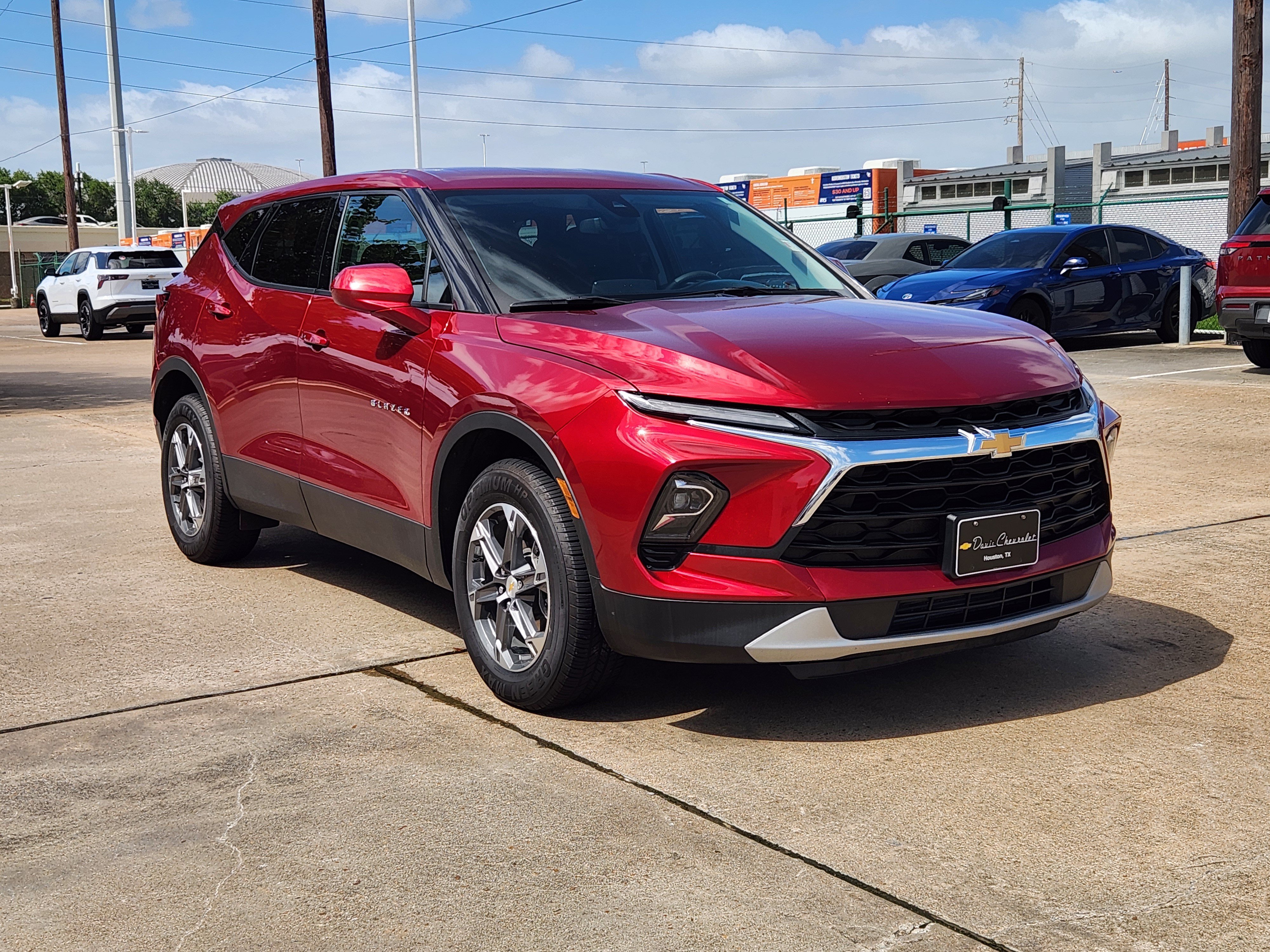 Certified 2025 Chevrolet Blazer LT AWD/4WD image 4