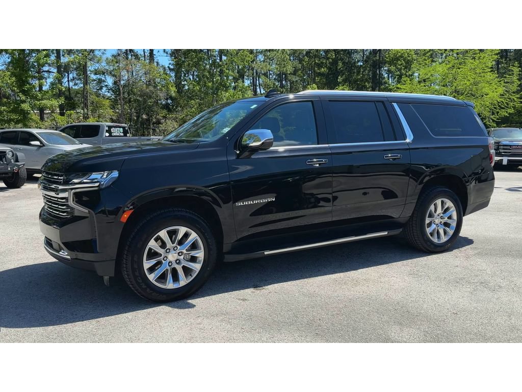 Certified 2024 Chevrolet Suburban Premier RWD image 5