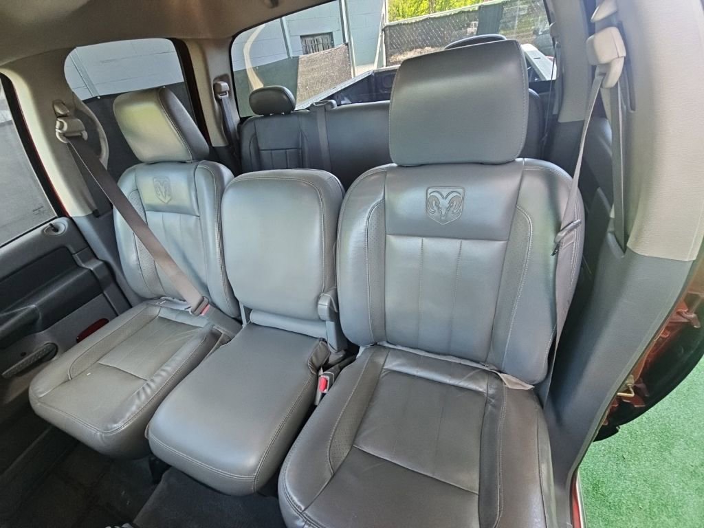 Used 2007 Dodge Ram 3500 Truck Laramie AWD/4WD image 35