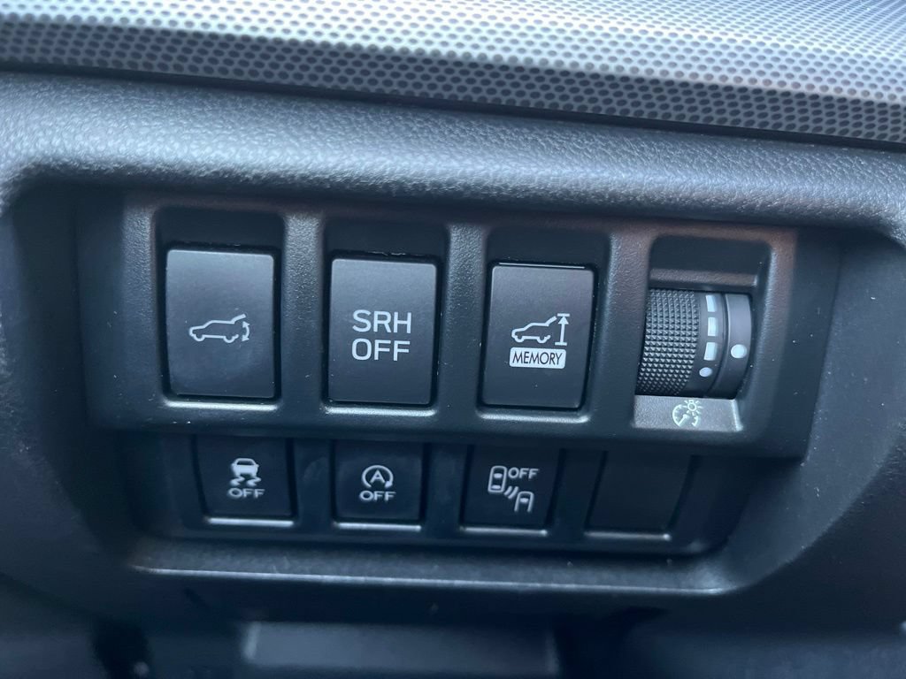 Used 2020 Subaru Forester Limited AWD/4WD image 26