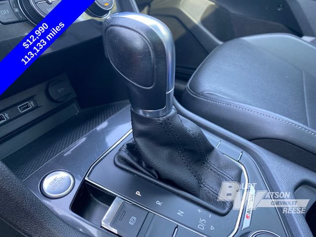 Used 2018 Volkswagen Tiguan SEL AWD/4WD image 26
