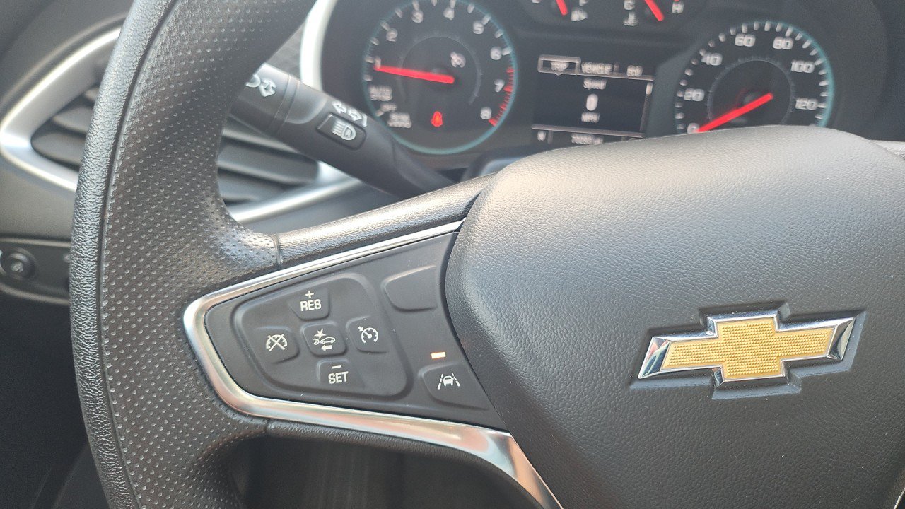 Used 2024 Chevrolet Malibu LT FWD image 16