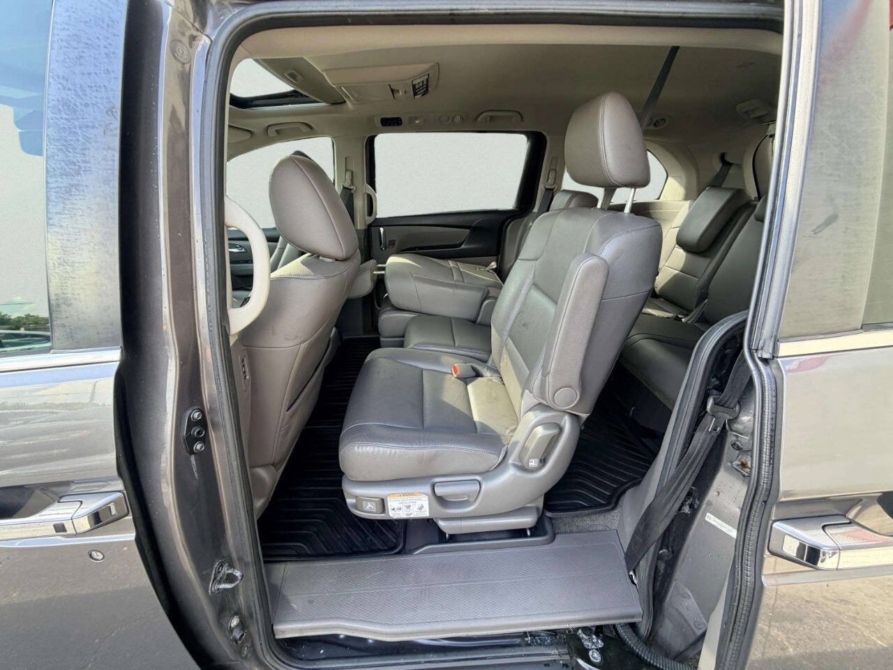 Used 2016 Honda Odyssey EX-L image 25