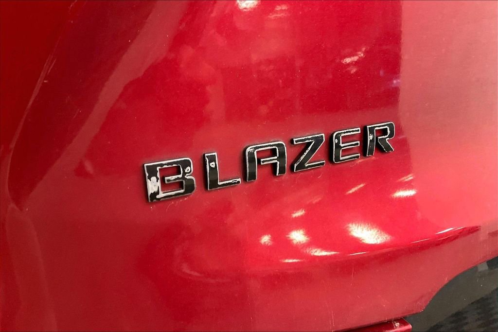 Used 2022 Chevrolet Blazer RS FWD image 25