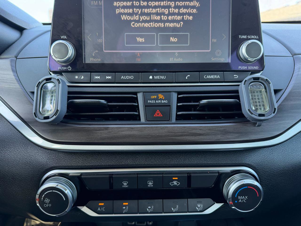 Used 2025 Nissan Altima 2.5 SV image 12