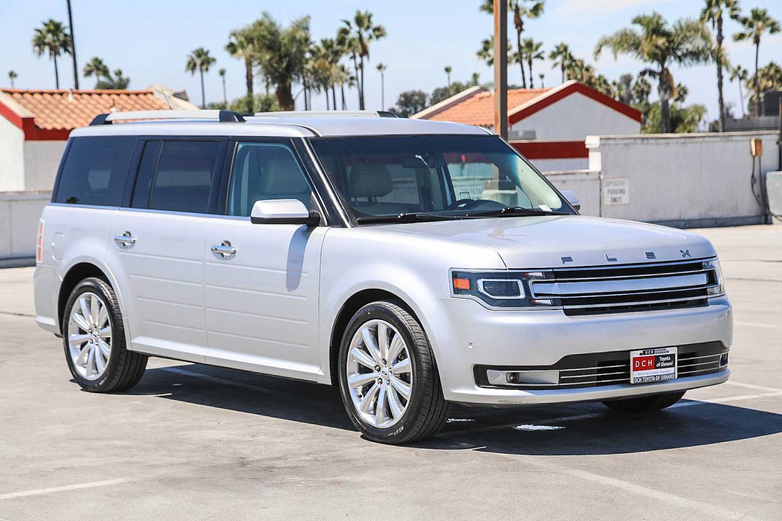 Used 2019 Ford Flex Limited AWD/4WD image 4