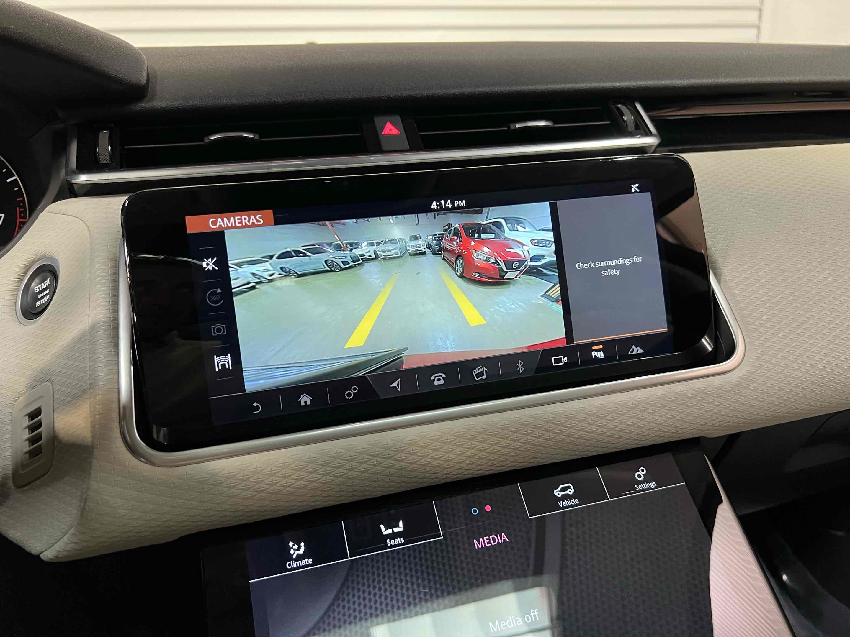 Used 2020 Land Rover Range Rover Velar S AWD/4WD image 9