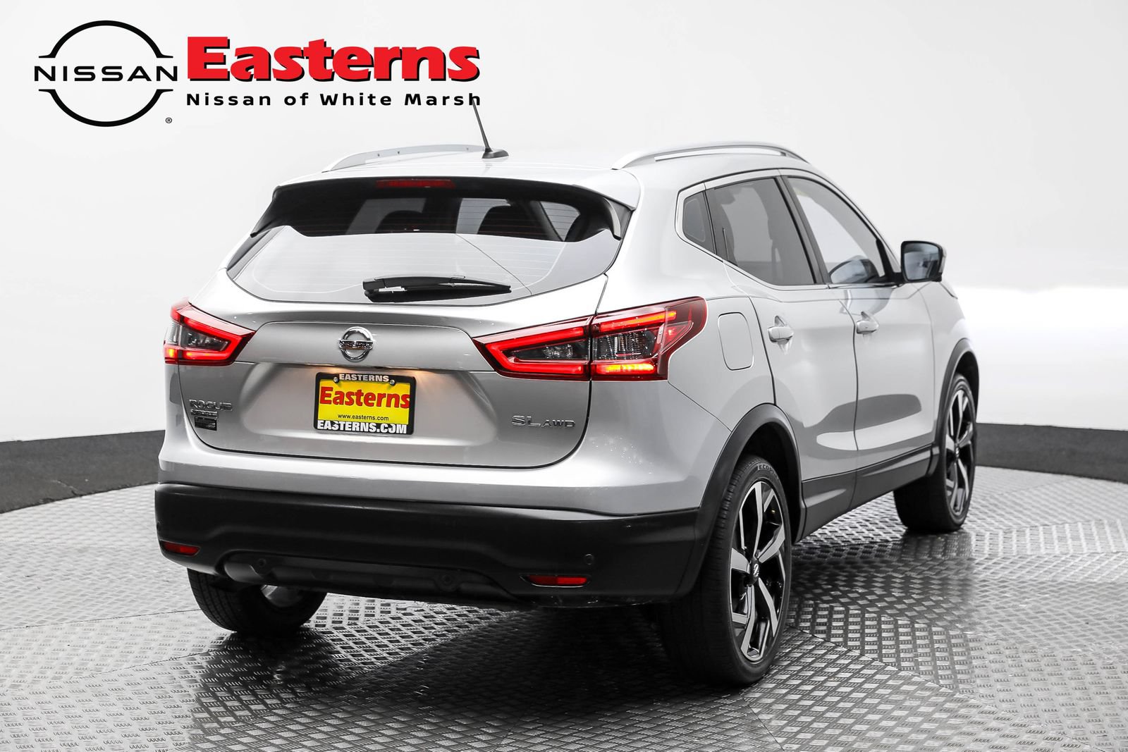 Used 2022 Nissan Rogue Sport SL w/ Premium Package AWD/4WD image 5