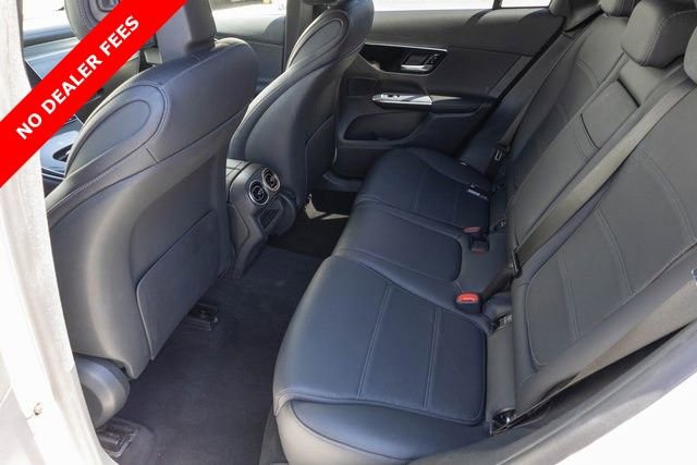 Used 2024 Mercedes-Benz GLC 300 4MATIC image 17