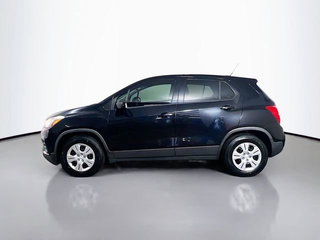 Used 2018 Chevrolet Trax LS FWD image 5
