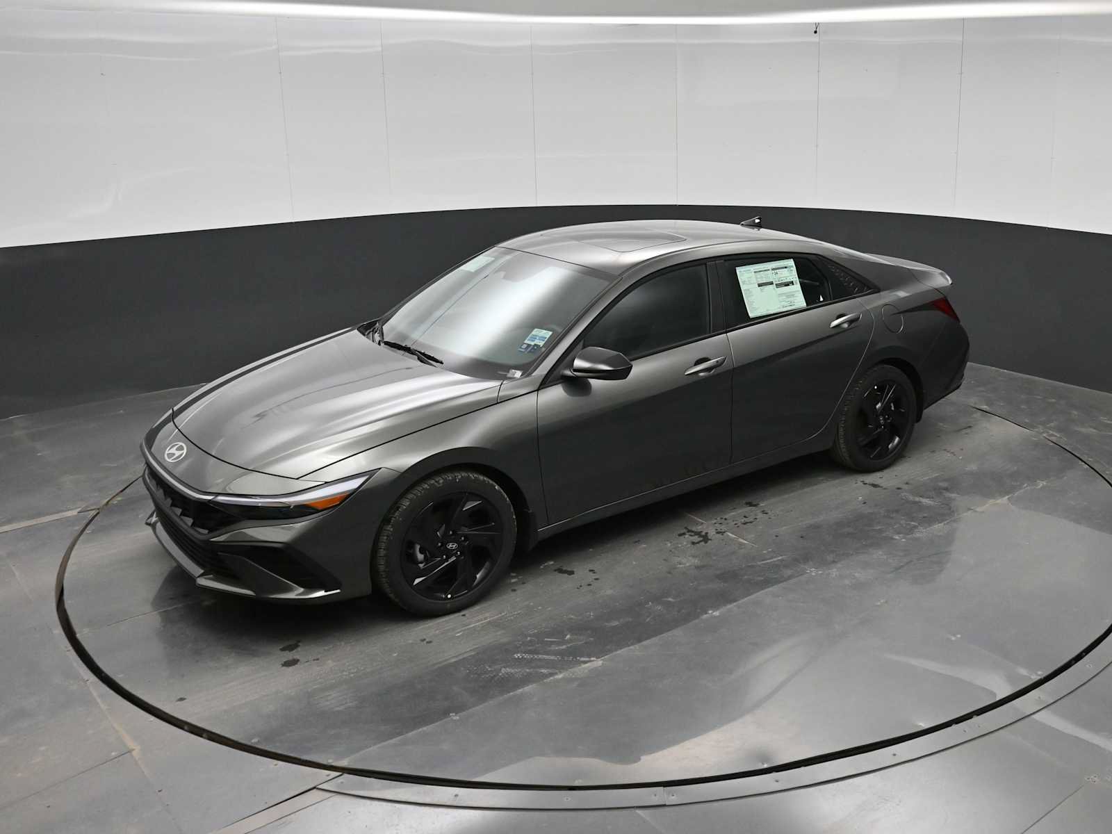 New 2026 Hyundai Elantra SEL Sport FWD image 32