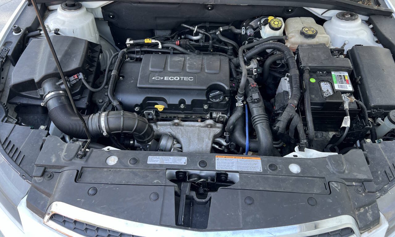 Used 2014 Chevrolet Cruze LT FWD image 26