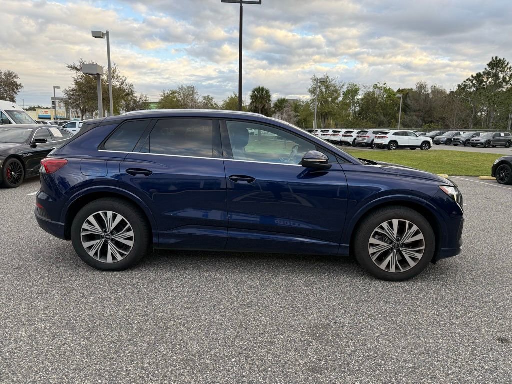 Used 2023 Audi Q4 e-tron Premium Plus w/ Premium Plus image 11
