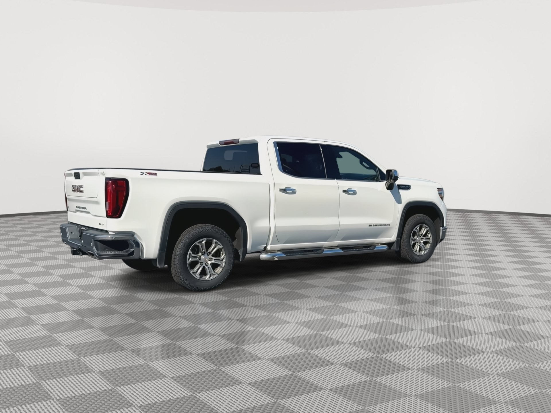 Certified 2019 GMC Sierra 1500 SLT w/ Driver Alert Package I AWD/4WD image 9
