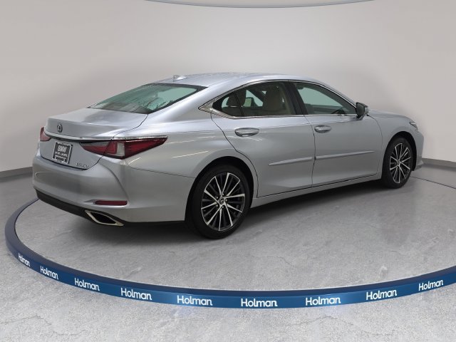 Used 2022 Lexus ES 350 w/ Premium Package FWD image 6