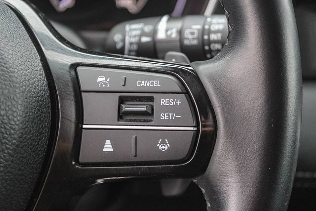 Used 2025 Honda Pilot EX-L image 32