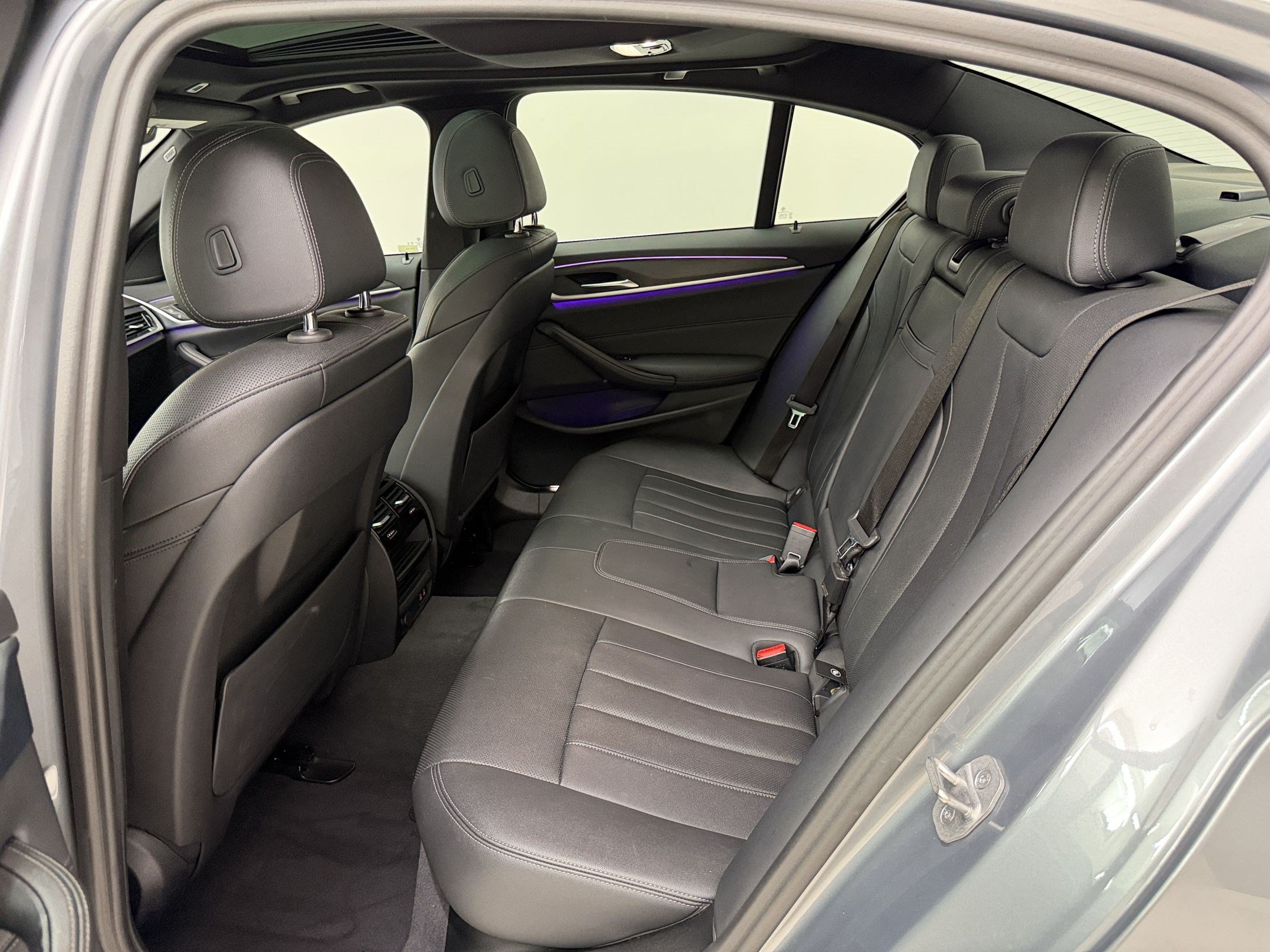 Certified 2023 BMW 530i w/ Convenience Package RWD image 23