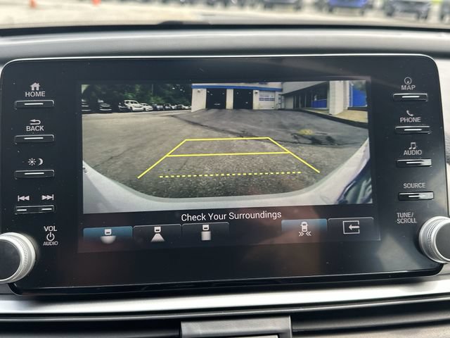 Used 2020 Honda Accord Touring image 26