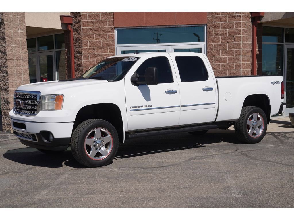 Used 2013 GMC Sierra 2500 Denali AWD/4WD image 2