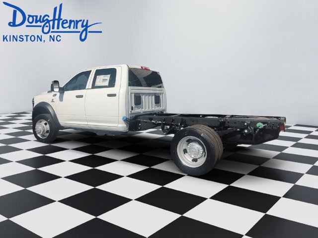 New 2026 RAM 4500 Tradesman w/ Chrome Appearance Group RWD image 3