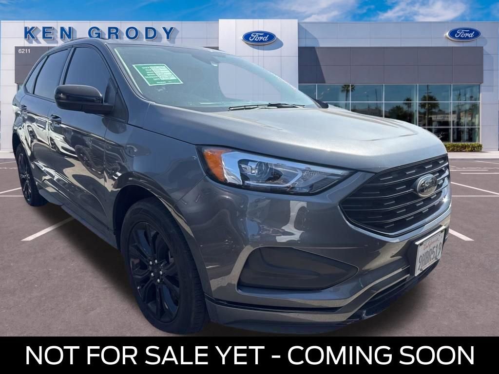 Used 2023 Ford Edge SE w/ Black Appearance Package