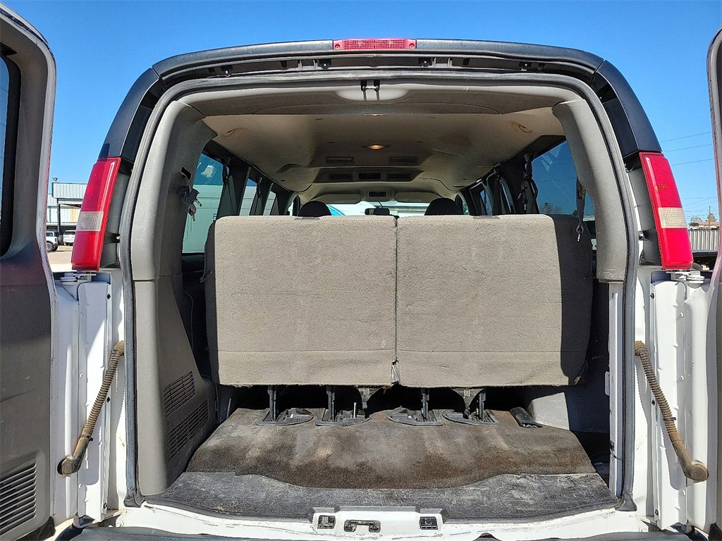 Used 2014 Chevrolet Express 2500 LS image 15