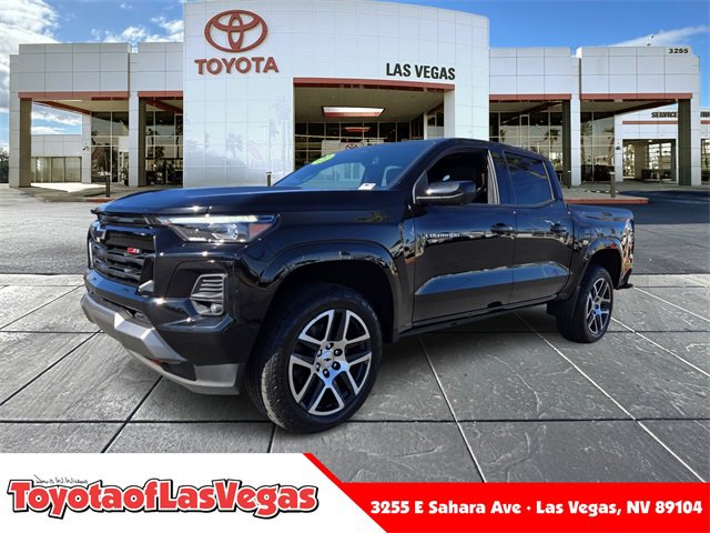 Used 2023 Chevrolet Colorado Z71 w/ Z71 Convenience Package 2