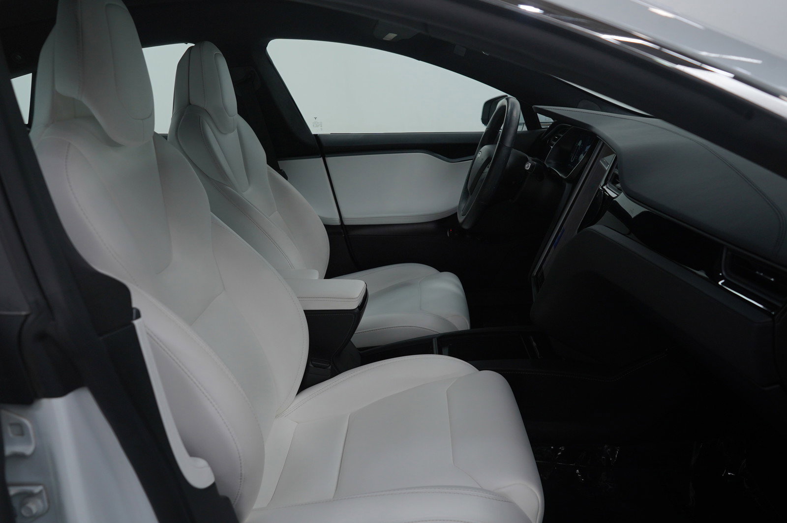 Used 2018 Tesla Model S AWD image 12