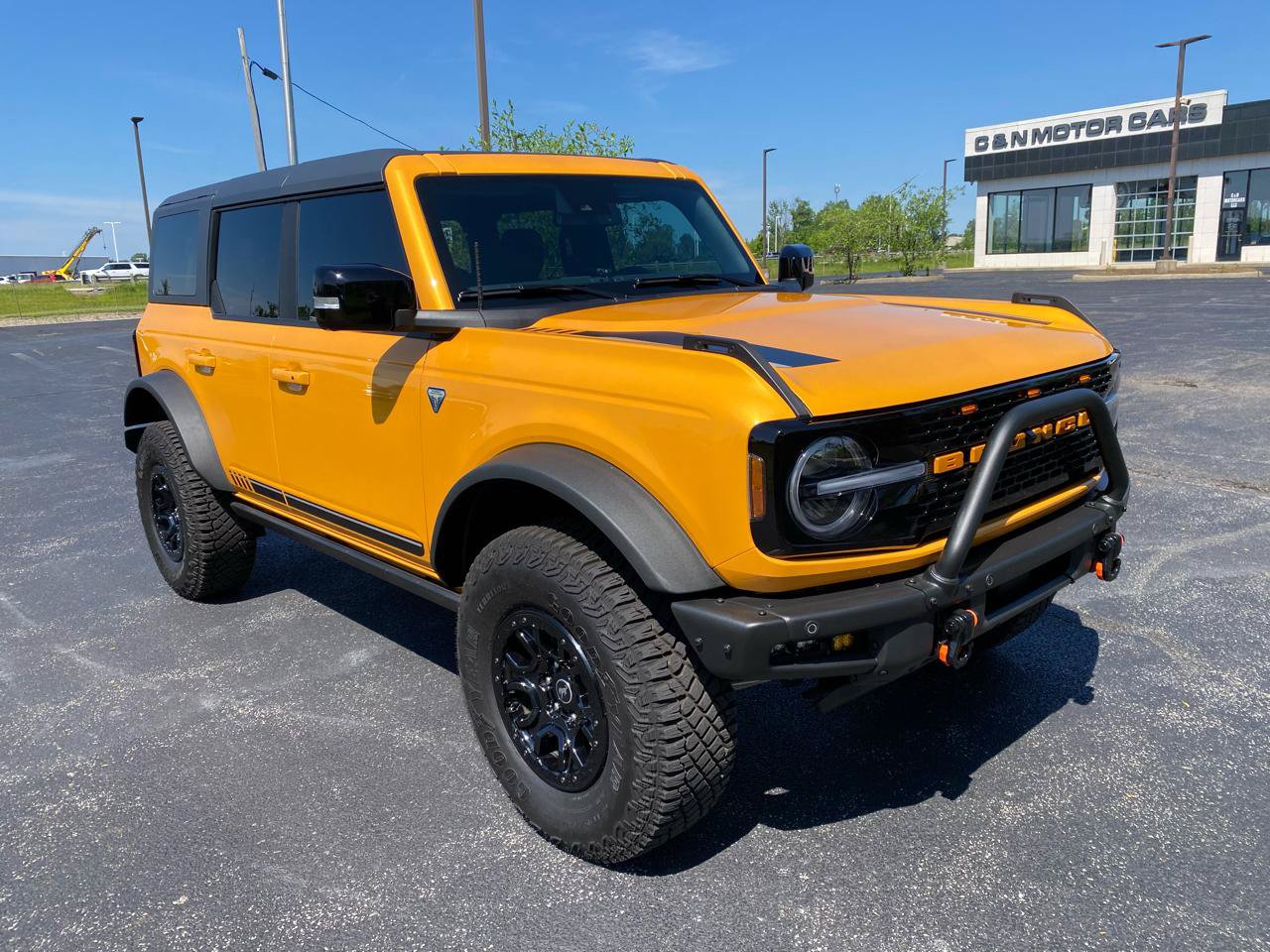 Used 2021 Ford Bronco First Edition AWD/4WD image 3